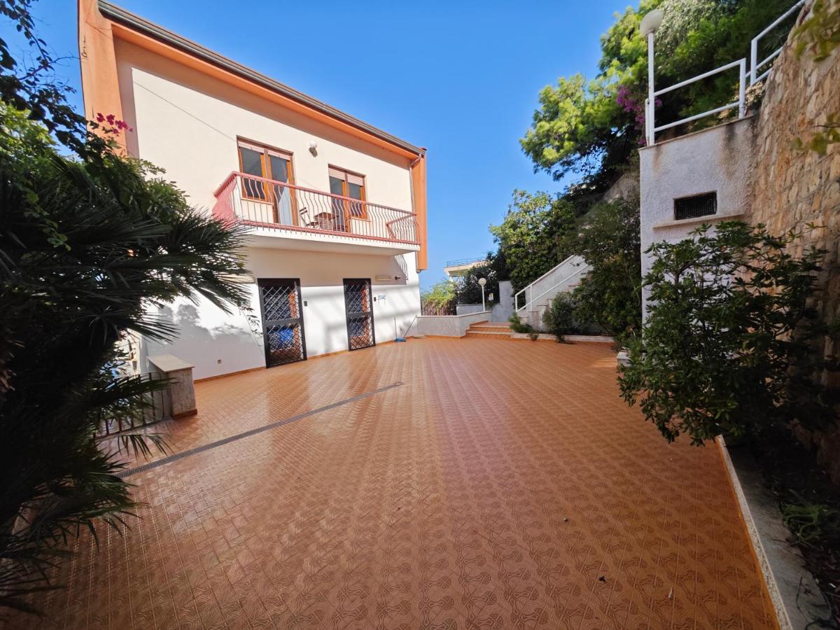 Sea Sicily View Apartment Багерия Екстериор снимка